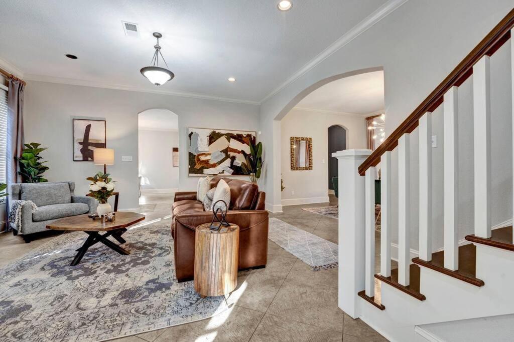 Luxury Home With Outdoor Patio And Game Room Memphis Exteriör bild